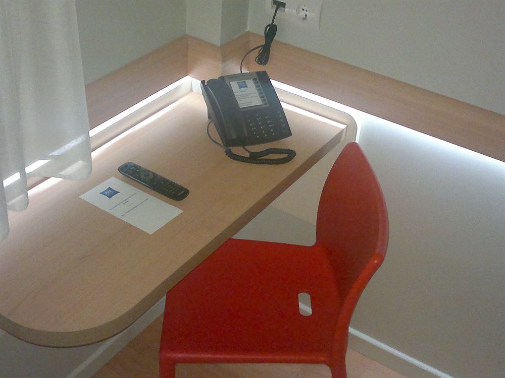Ibis Budget Braga Centro Exterior foto