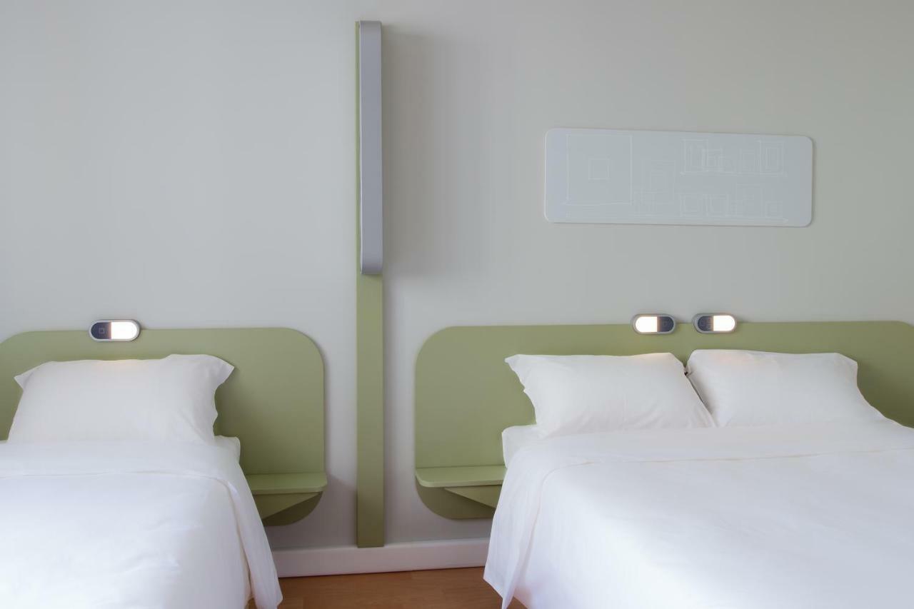 Ibis Budget Braga Centro Exterior foto
